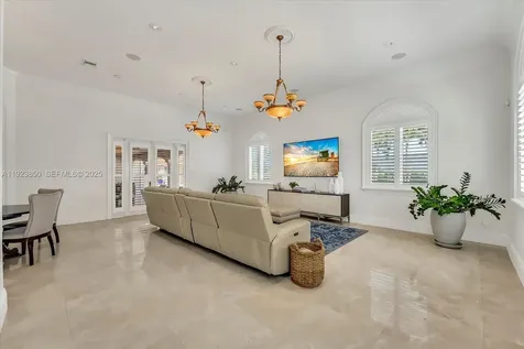 18611 SW 122nd Street Miami FL 33196