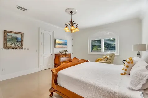 18611 SW 122nd Street Miami FL 33196