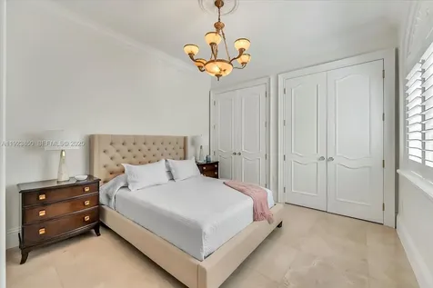 18611 SW 122nd Street Miami FL 33196
