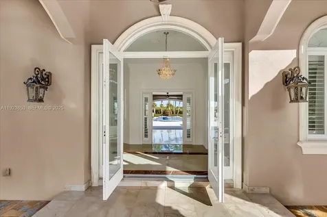 18611 SW 122nd Street Miami FL 33196