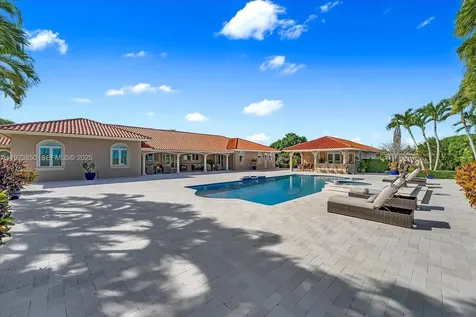18611 SW 122nd Street Miami FL 33196