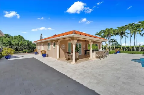 18611 SW 122nd Street Miami FL 33196