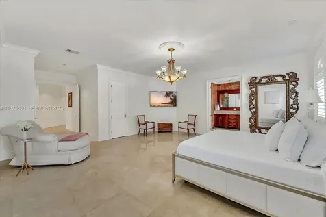 18611 SW 122nd Street Miami FL 33196