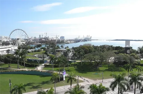 253 NE 2nd Street Miami FL 33132