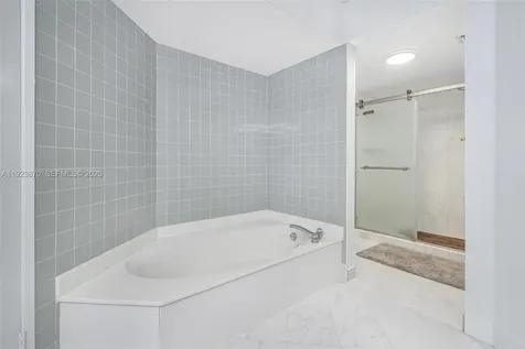 3400 NE 192nd Street Aventura FL 33180