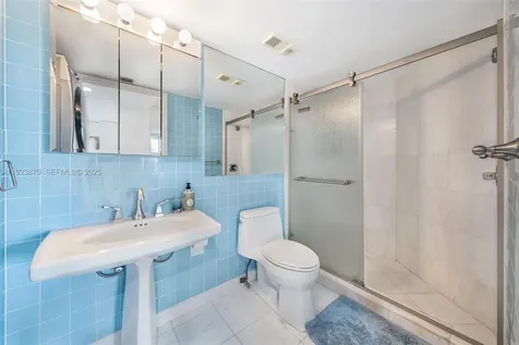 3400 NE 192nd Street Aventura FL 33180