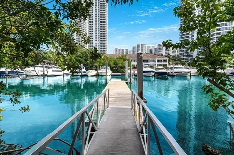 3400 NE 192nd Street Aventura FL 33180