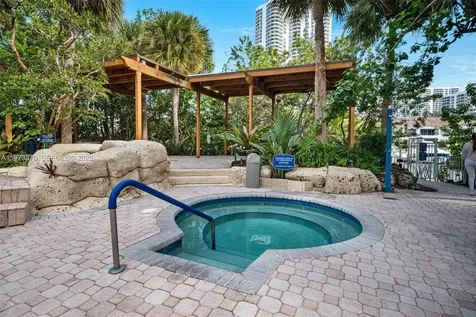3400 NE 192nd Street Aventura FL 33180