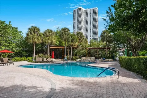 3400 NE 192nd Street Aventura FL 33180