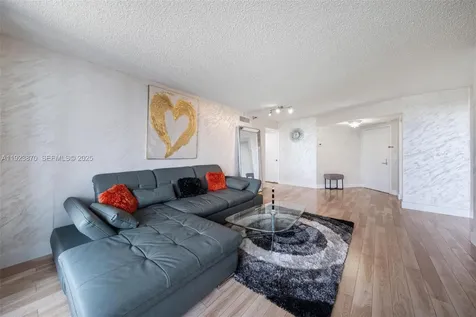 3400 NE 192nd Street Aventura FL 33180