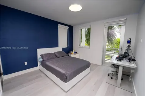 8340 NW 33 Terrace Doral FL 33122