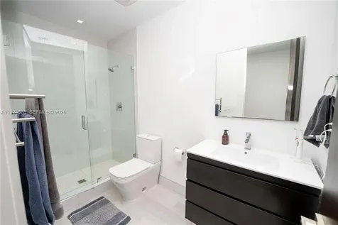8340 NW 33 Terrace Doral FL 33122