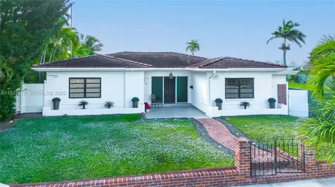 1680 S Treasure Drive North Bay Village FL 33141