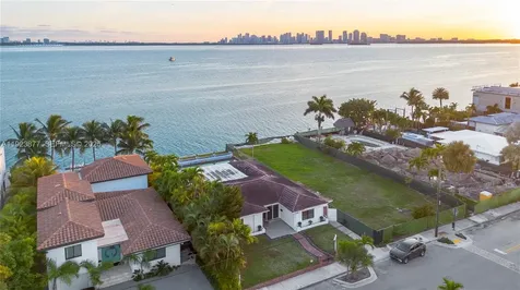 1680 S Treasure Drive North Bay Village FL 33141