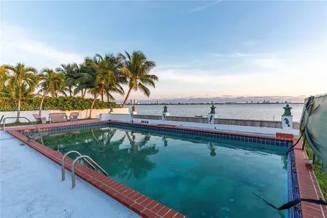 1680 S Treasure Drive North Bay Village FL 33141
