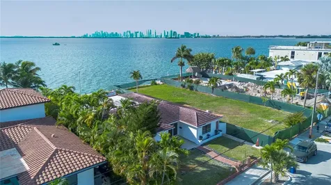 1680 S Treasure Drive North Bay Village FL 33141