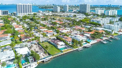 1680 S Treasure Drive North Bay Village FL 33141