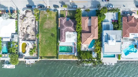 1680 S Treasure Drive North Bay Village FL 33141