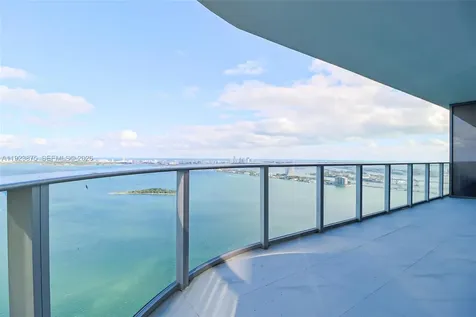700 NE 24 Street Miami FL 33137