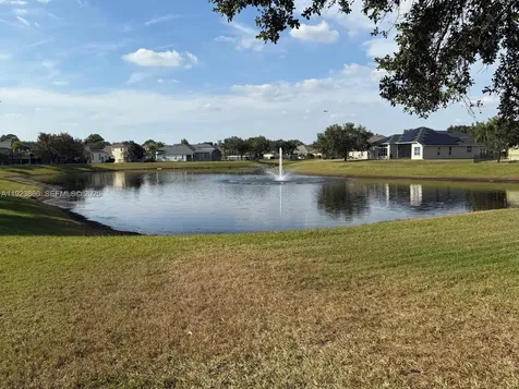 6878 Lake Carlisle Boulevard Other City - In The State Of Florida FL 32829