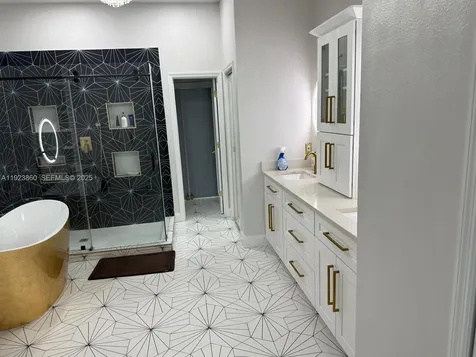 6878 Lake Carlisle Boulevard Other City - In The State Of Florida FL 32829