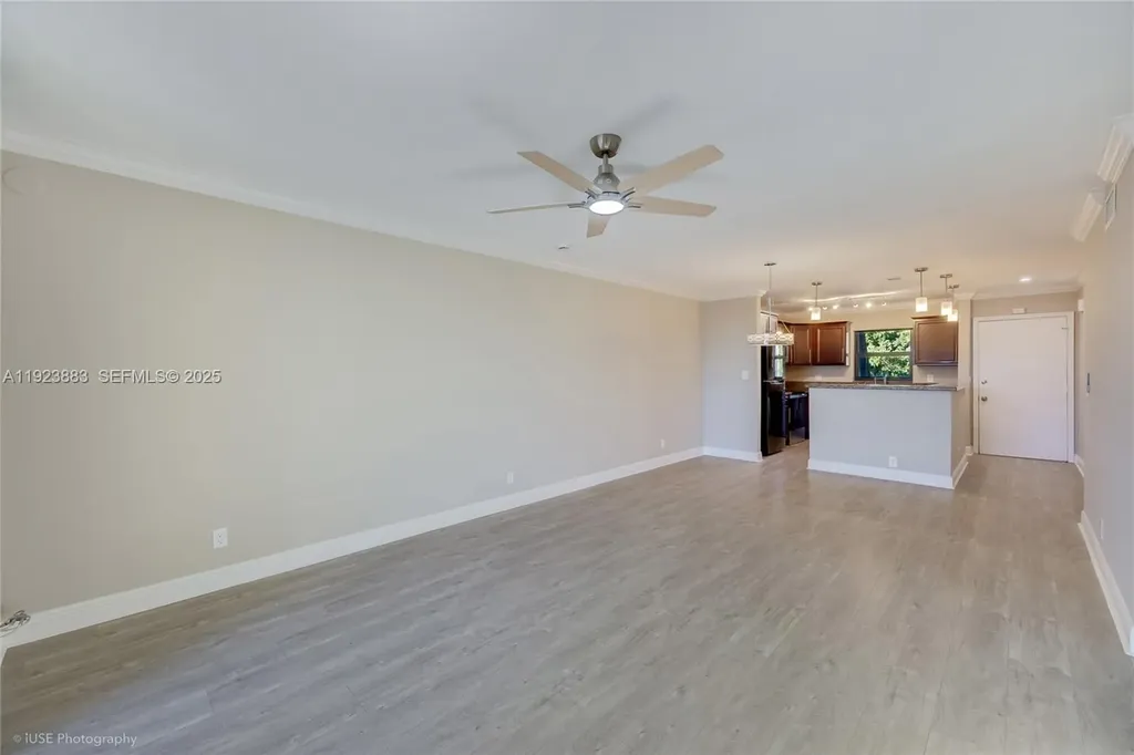 3361 NW 85th Avenue Coral Springs FL 33065
