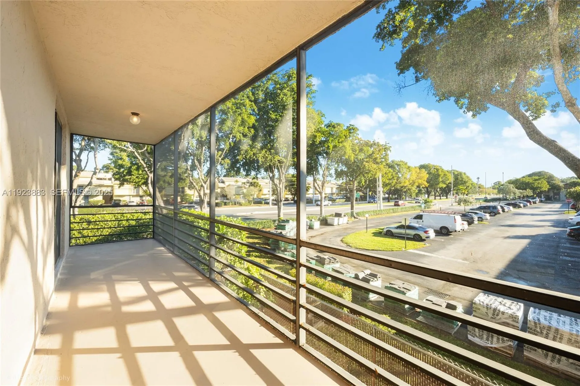 3361 NW 85th Avenue Coral Springs FL 33065