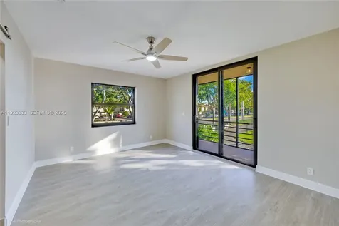 3361 NW 85th Avenue Coral Springs FL 33065