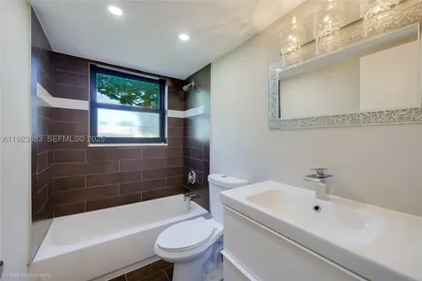 3361 NW 85th Avenue Coral Springs FL 33065