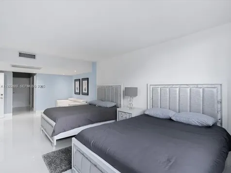 19370 E Collins Avenue Sunny Isles Beach FL 33160