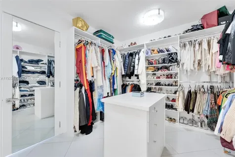 19500 Turnberry Way Aventura FL 33180