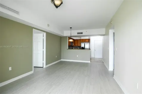 1745 E Hallandale Beach Boulevard Hallandale Beach FL 33009