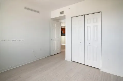 1745 E Hallandale Beach Boulevard Hallandale Beach FL 33009