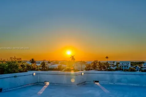 229 Upper Matecumbe Road Key Largo FL 33037
