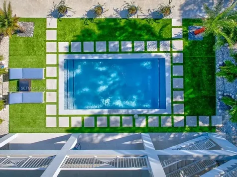 229 Upper Matecumbe Road Key Largo FL 33037