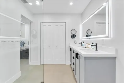 5037 SW 87th Terrace Cooper City FL 33328