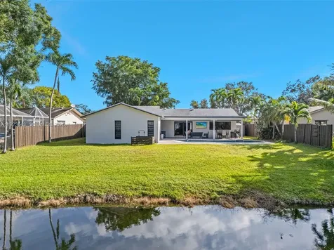 5037 SW 87th Terrace Cooper City FL 33328