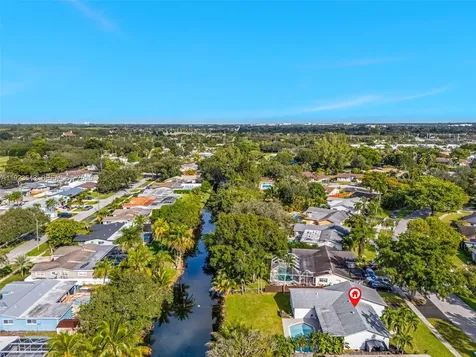 5037 SW 87th Terrace Cooper City FL 33328