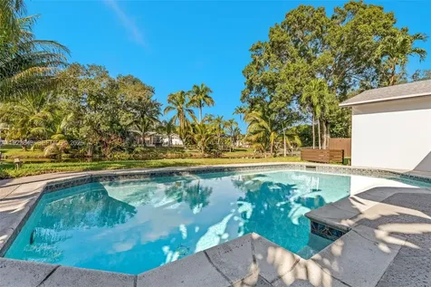 5037 SW 87th Terrace Cooper City FL 33328