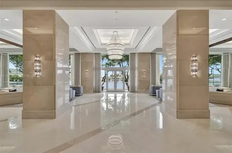 7000 Island Boulevard Aventura FL 33160