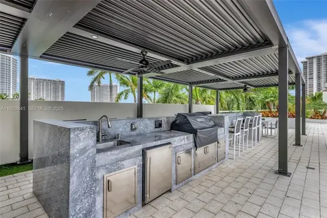 7000 Island Boulevard Aventura FL 33160