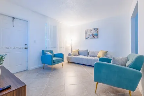 828 SW 2nd Street Miami FL 33130