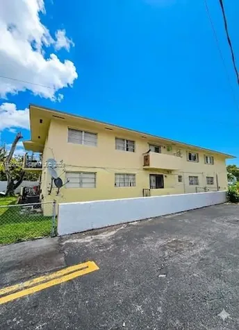 1939 SW 5th Street Miami FL 33135
