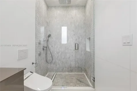 17875 Collins Avenue Sunny Isles Beach FL 33160