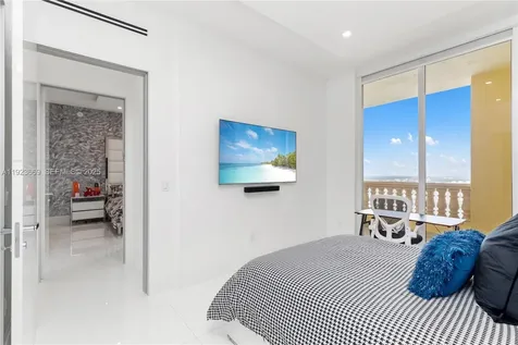 17875 Collins Avenue Sunny Isles Beach FL 33160