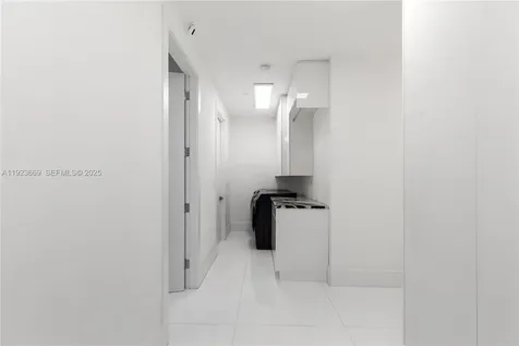 17875 Collins Avenue Sunny Isles Beach FL 33160