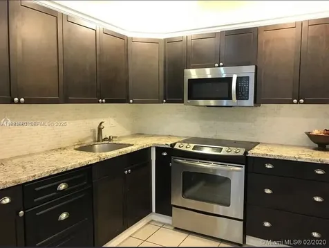 400 Kings Point Drive Sunny Isles Beach FL 33160