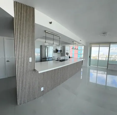 400 S Pointe Drive Miami Beach FL 33139