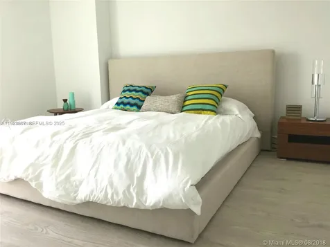 400 Sunny Isles Boulevard Sunny Isles Beach FL 33160
