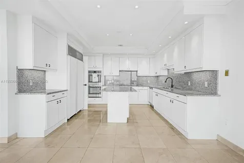 10101 Collins Avenue Bal Harbour FL 33154